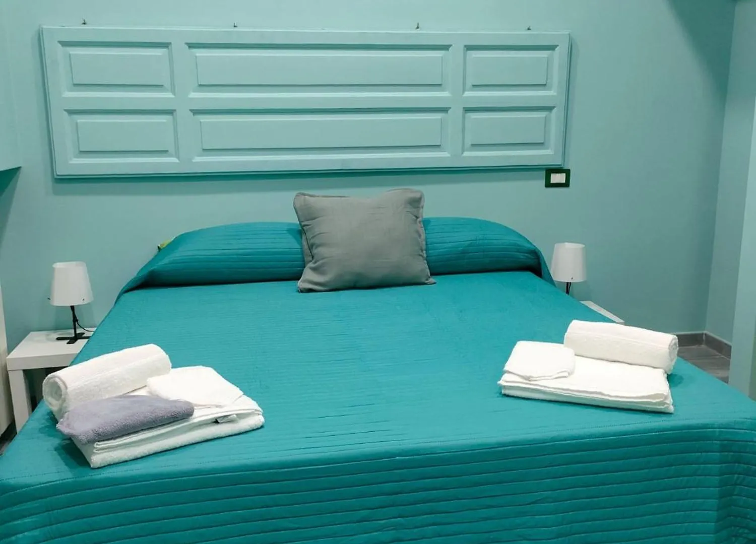 Bed & Breakfast A Casa Di Freddie Naples